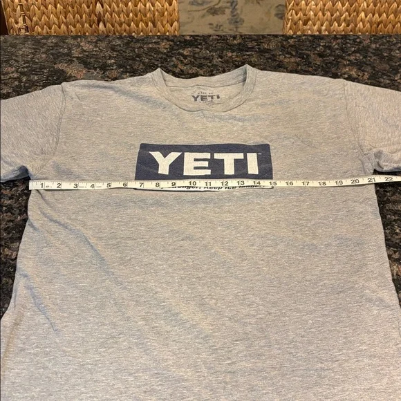 YETI Heather Gray Logo Tee - Picture 4 of 7